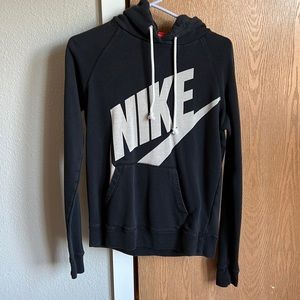 Nike sweatshirt